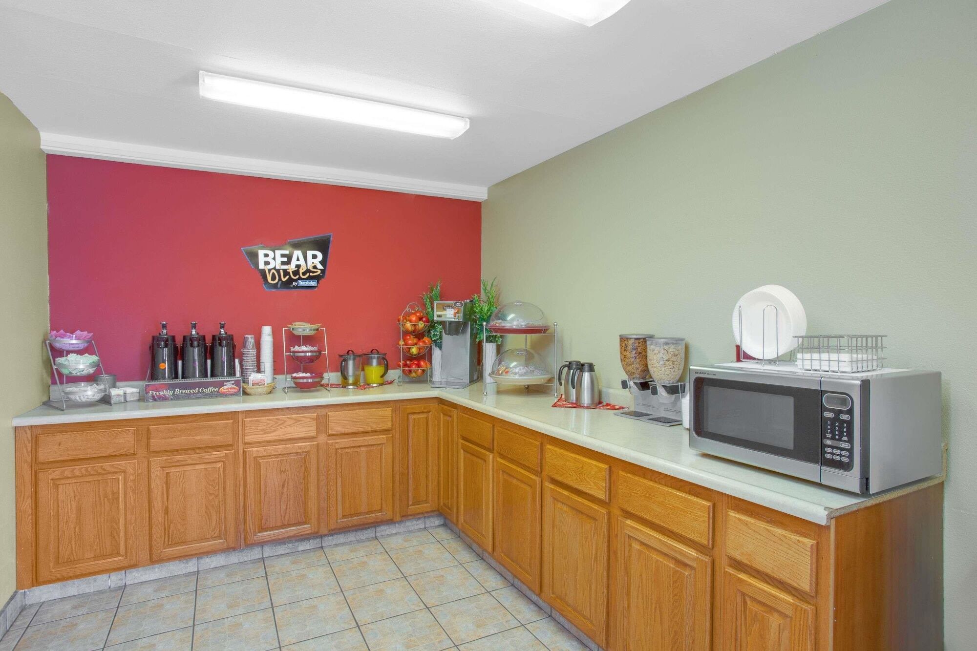 Baymont By Wyndham Coalinga Villa Exterior photo